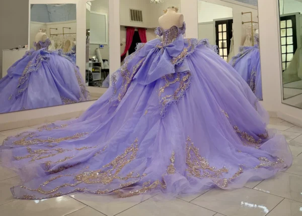 Princess Tulle Lace Beaded Lilac Quinceanera Dresses Ball Gown Sweet 15 Party Dress