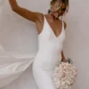 WD004-2 Mermaid V Neck Spaghetti Straps Backless Satin Wedding Dress